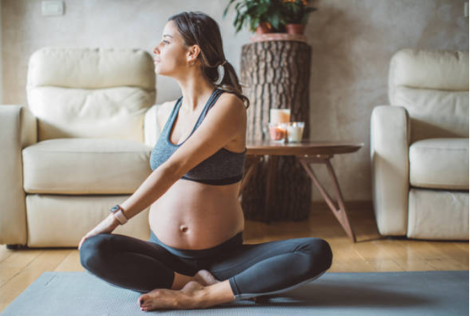 Imagen descriptiva de Pilates durante el embarazo