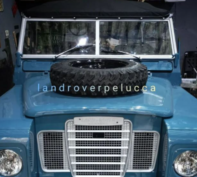 Imagen descriptiva de Venta y reparación de Land Rover clásicos